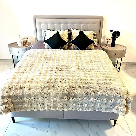 Premium Apartment 90M2 เทสซาโลนิกิ ภายนอก รูปภาพ